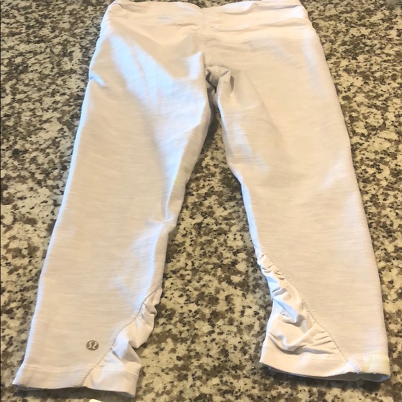 Lululemon leggings cropped - Picture 2 of 3